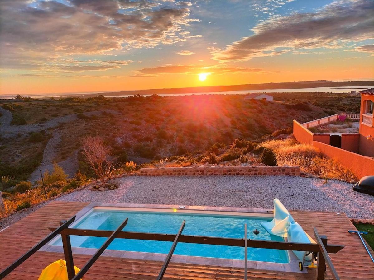Maison Avec Vue Sur La Mer Et Avec Piscine A Fitou Luaran gambar