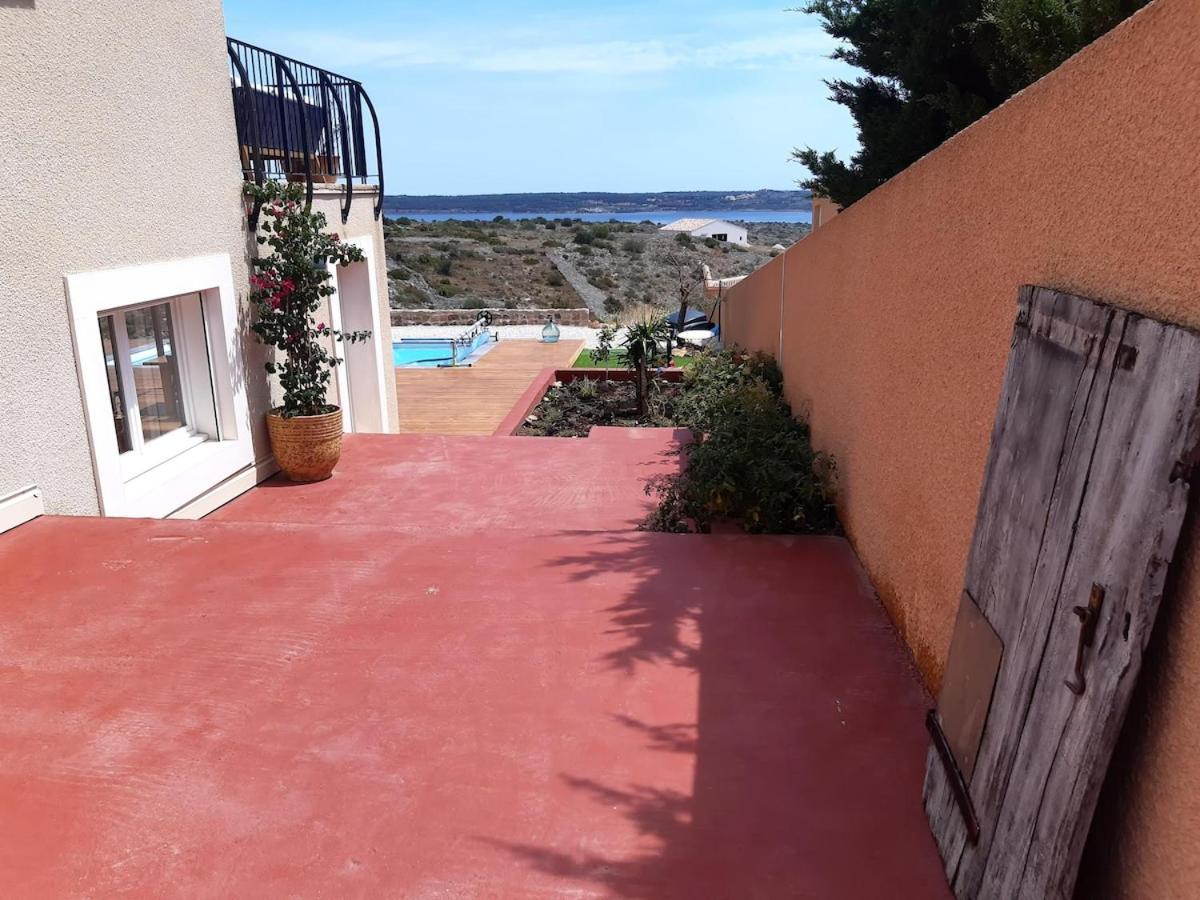 Maison Avec Vue Sur La Mer Et Avec Piscine A Fitou Luaran gambar